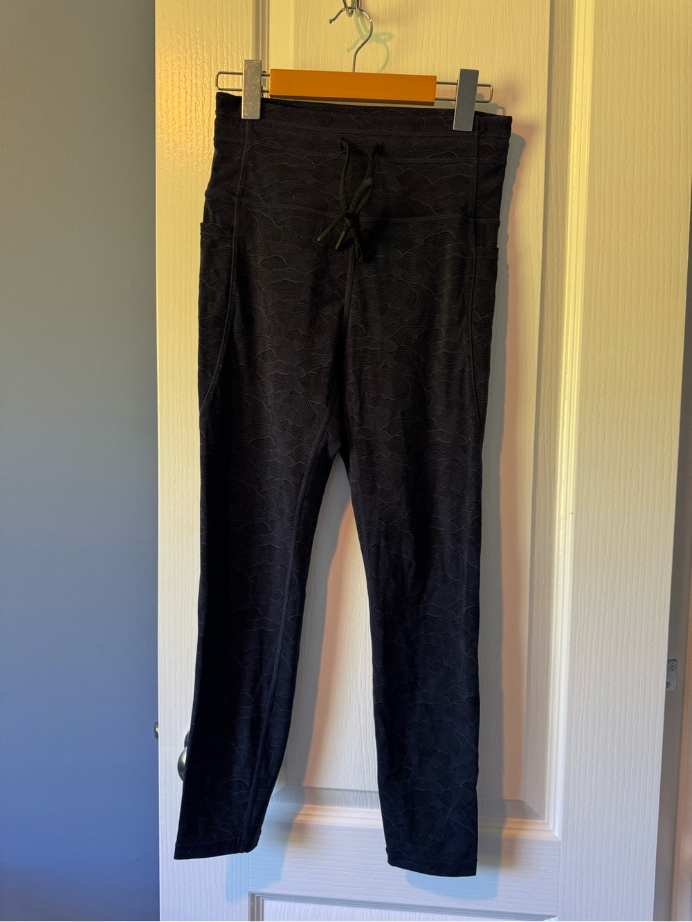 ZYIA Black Textured Leggings